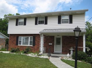 2344 Whitewood Ln, Cincinnati, OH 45239