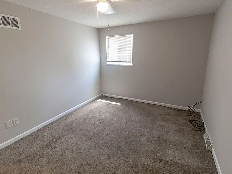 1305 N Golf Blvd #A — Photo 16