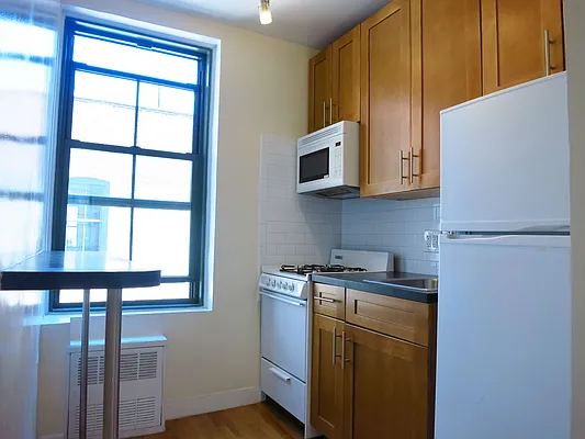 Rented by City & Suburban | media 37