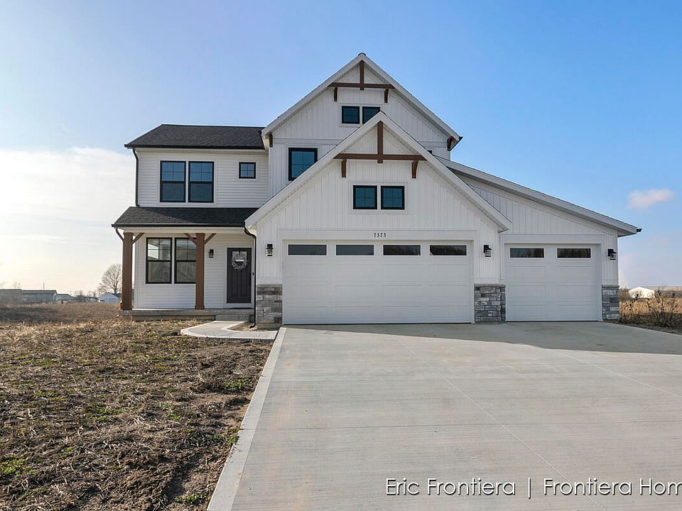 1st image of 7373 Moorfield Ct SE