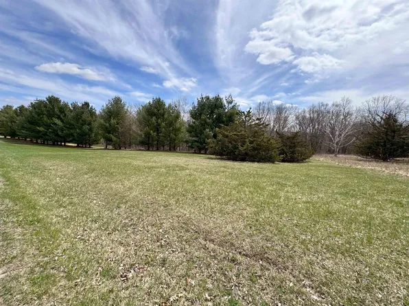 7 American Heritage, De Soto, WI 54624