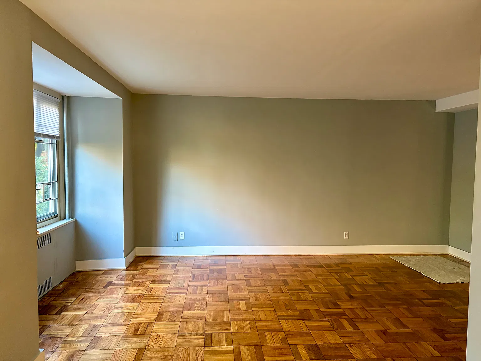 Studio, $1,995 — Photo 4