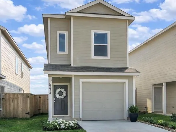 914 Pertuso Ln, Huffman, TX 77336