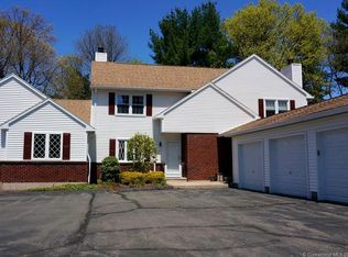 43 Rita Dr #B, Bristol, CT 06010