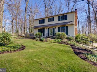 695 Vassar Rd, Strafford, PA 19087