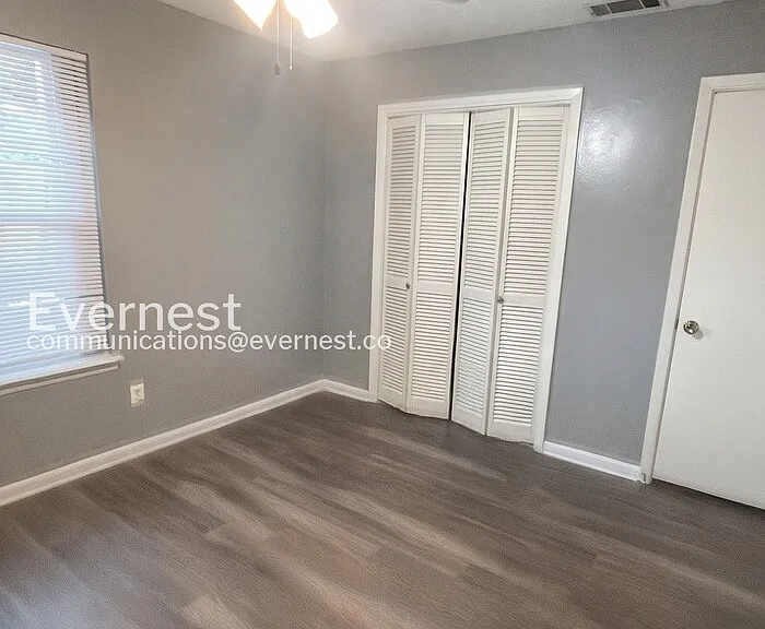 9 Meredith Ct #6 — Photo 15