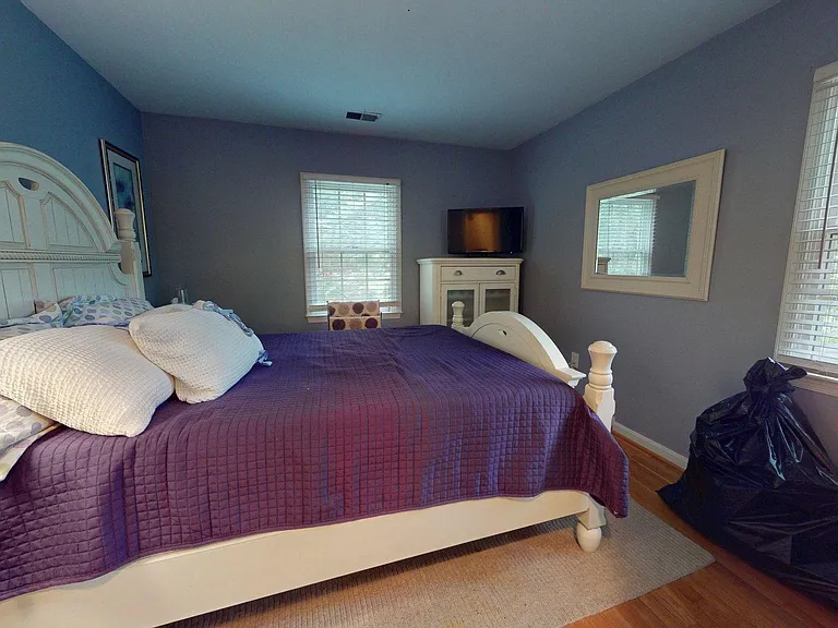 5803 Hall St — Photo 21
