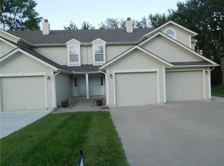 6053 NE Moonstone Dr, Lees Summit, MO 64064