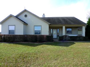 1749 Settlers Court Dr, Sealy, TX 77474