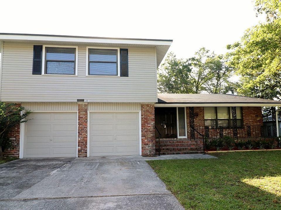 1st image of 1251 Lamanto Ave E