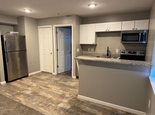 2051 Highland Ave APT 4, Cincinnati, OH 45219