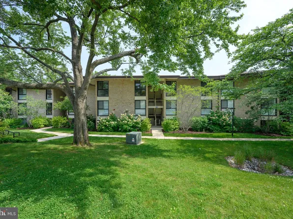 770 Fairview Ave APT D, Annapolis, MD 21403