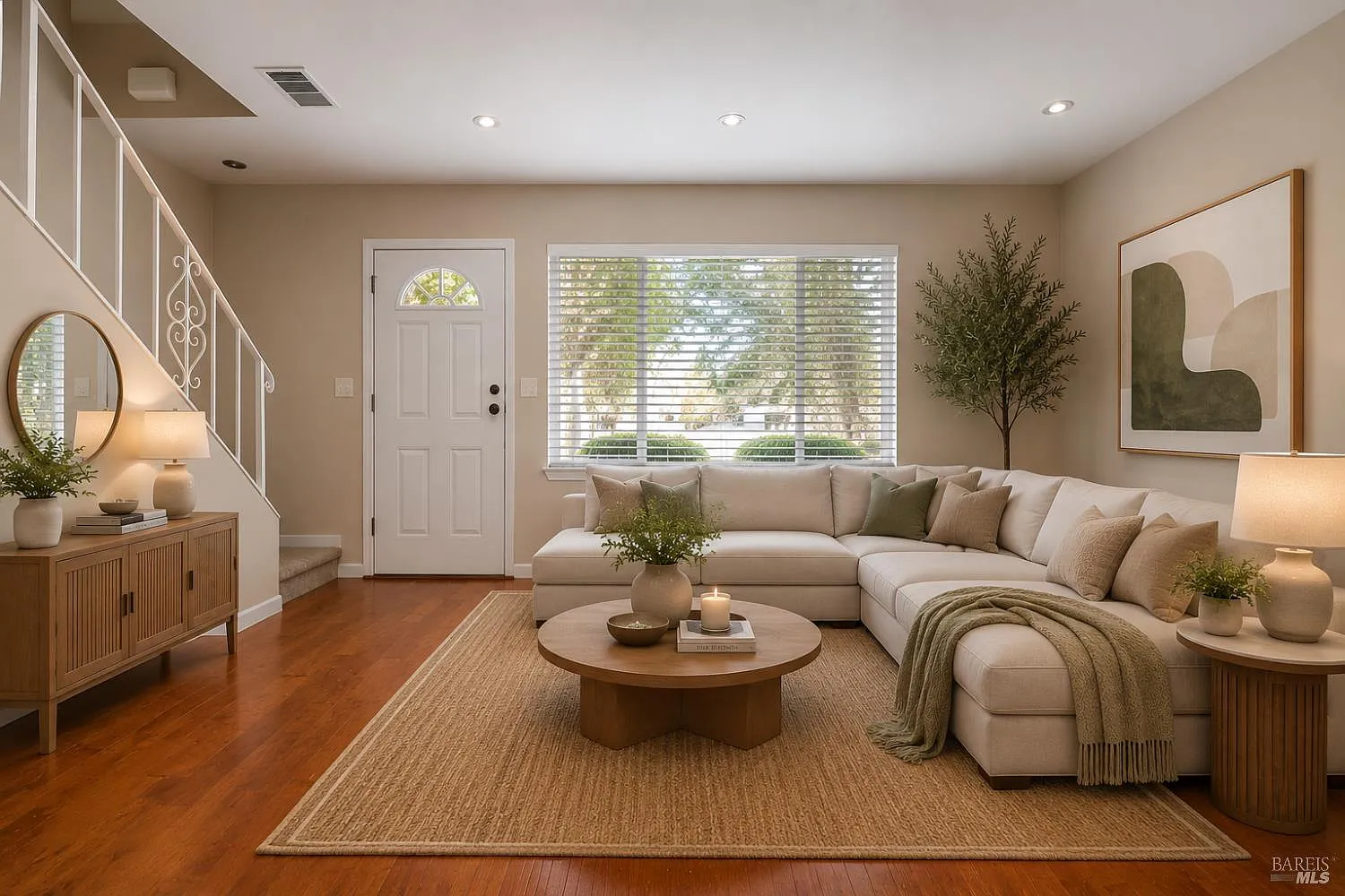 303 Algiers Court - Photo 2