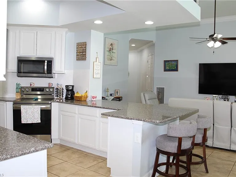 28025 Umiak Ct — Photo 3
