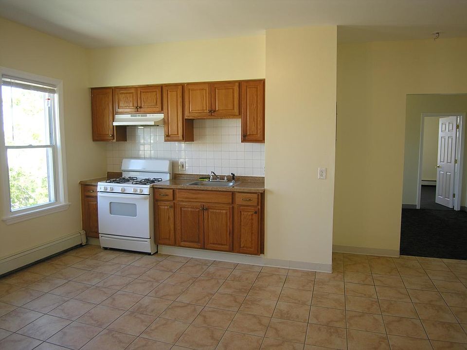 Huge, New, Eat-in, Tiled Kitchen with new cabinets and count