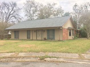 409 Rain Tree Trl, Lafayette, LA 70507
