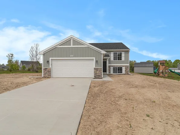 3049 Trafalgar Dr, Flushing, MI 48433