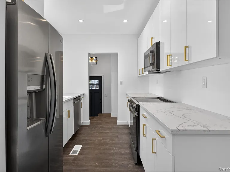 60 W Jeanibo Rd — Photo 12