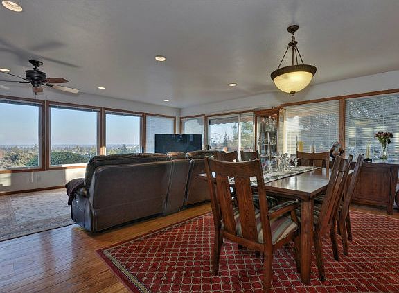 3rd image of 2730 San Miguel Way