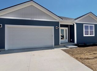 1511 6th St, Harvard, IL 60033