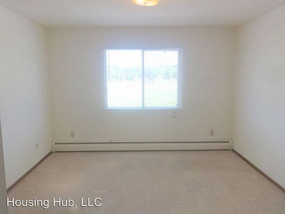 5th image of 83 Arlington Ave W APT 204