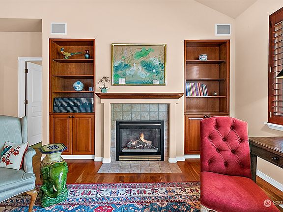 4th image of 9217 169th Street E