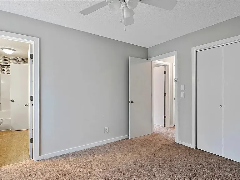316 Whipple Tree Ln — Photo 35