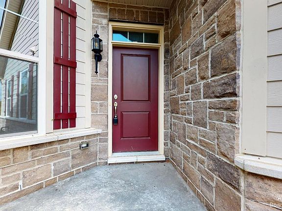 2nd image of 3010 N Spurway Dr