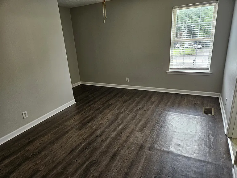 2015 Bradyville Pike — Photo 13