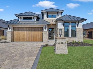 302 Azalea Ct, Horseshoe Bay, TX 78657