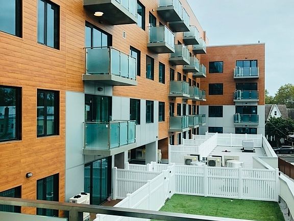 4th image of 6298 Woodhaven Blvd #6B