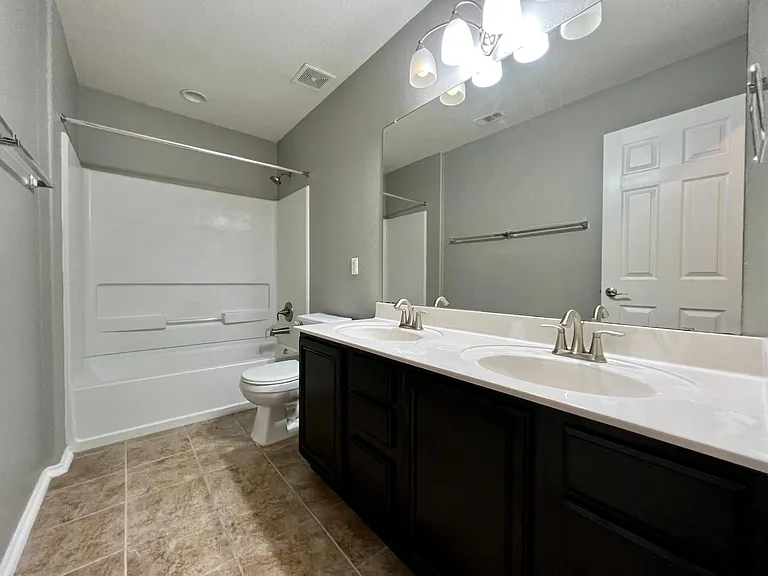 729 Green Pasture Dr — Photo 11