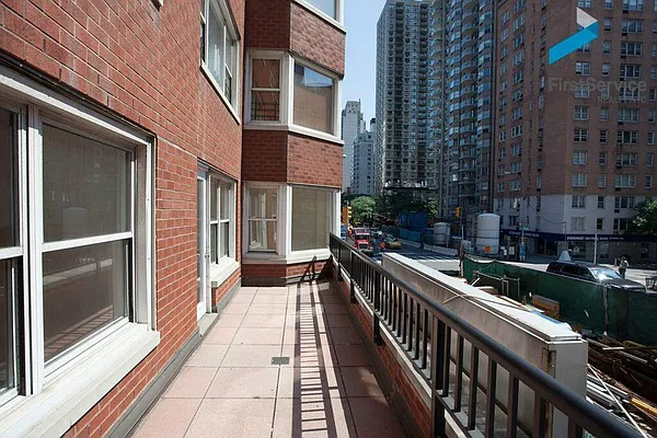 Rented by FirstService Realty (legacy) | media 35