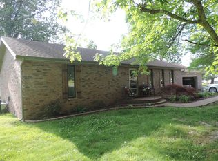 153 Oakwood Dr, Central City, KY 42330