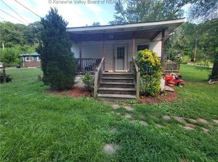 1832 Roxalana Rd, Dunbar, WV 25064