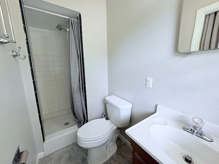 207 Holly Ave — Photo 21