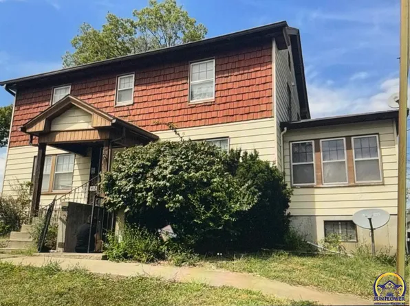 412 SW 14th St, Topeka, KS 66612