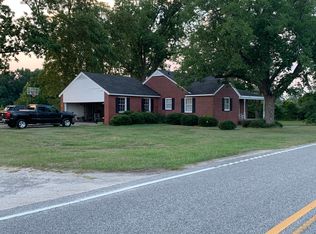 949 W New Hope Rd, Coward, SC 29530