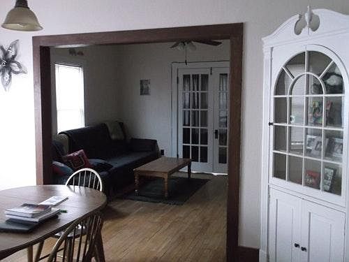 4th image of 1612 Van Buren Ave APT 2