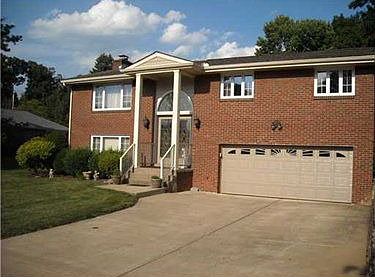 2nd image of 2814 Jo Alyce Dr