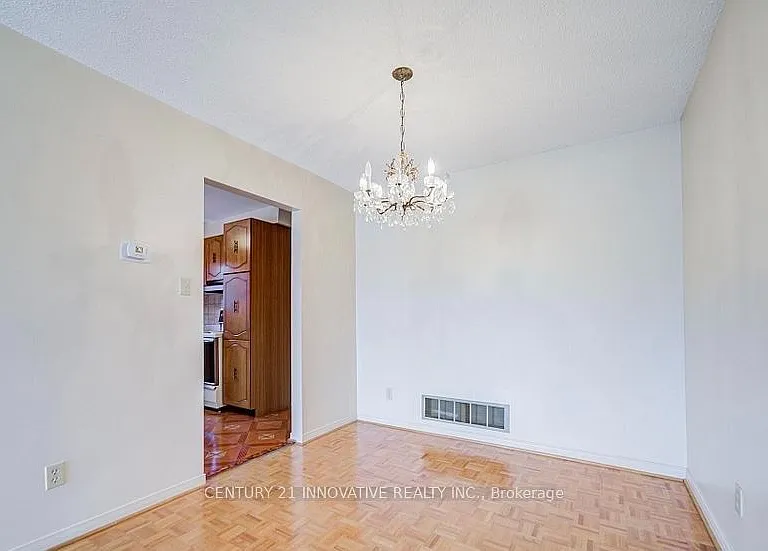9 Capstan Ct — Photo 3