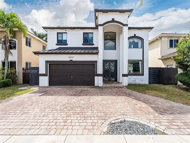 16610 SW 57th Ln — Photo 5