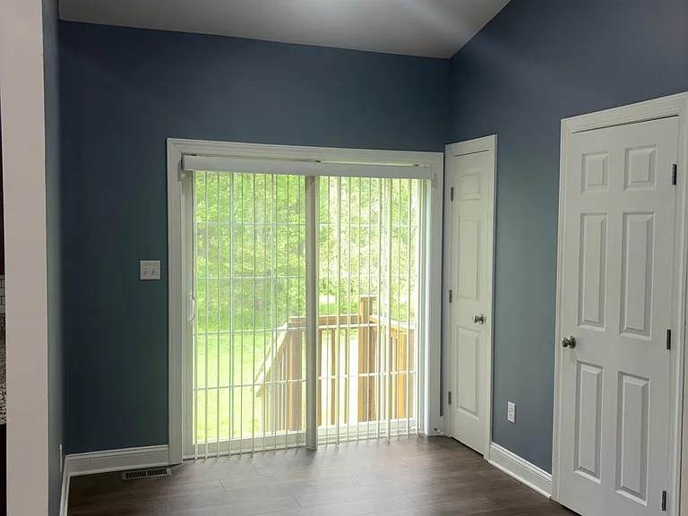 1906 Porter Rd — Photo 6