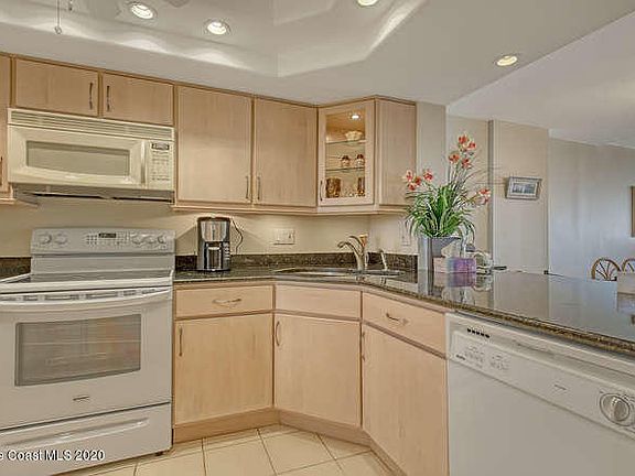 5th image of 830 N Atlantic Ave APT 806