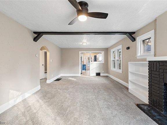 3rd image of 579 Sanford Ave