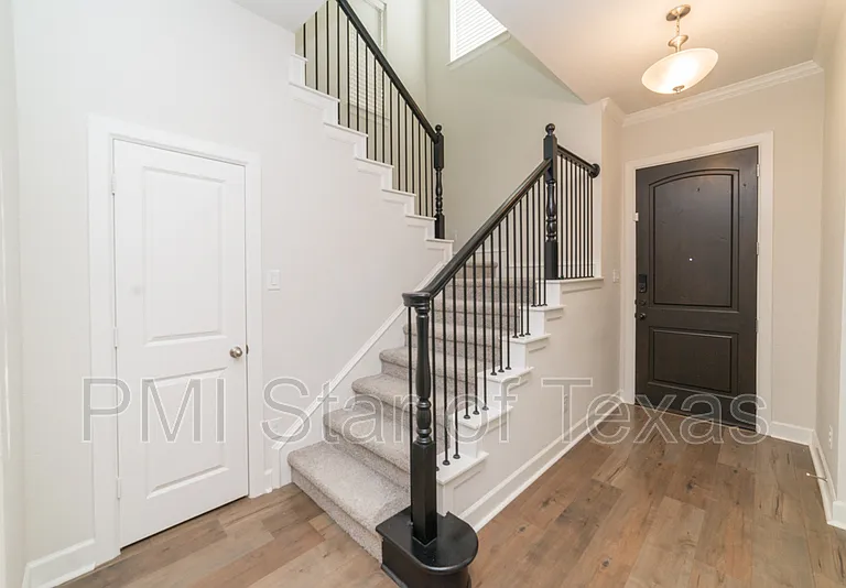 6836 Prompton Bnd — Photo 9