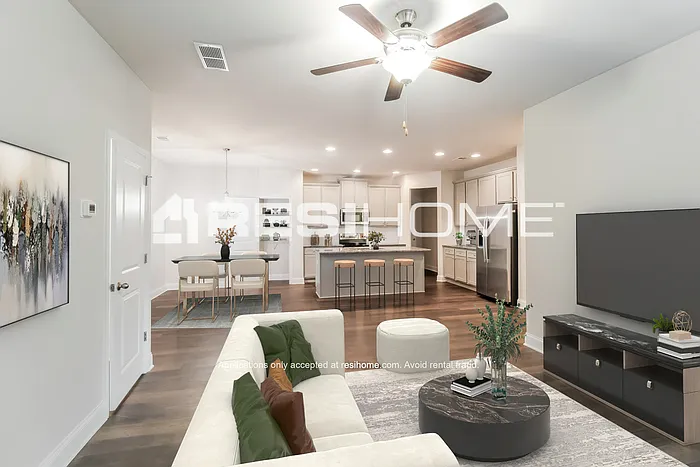 3 bed, 2.5 bath, 1849 sqft, $2,395 — Photo 4