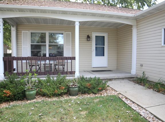 2nd image of 233 Bridgewood Dr