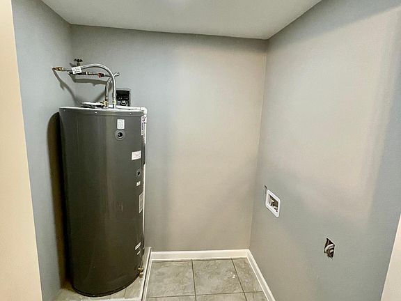 5th image of 1613 Jacaranda Ct Unit 2