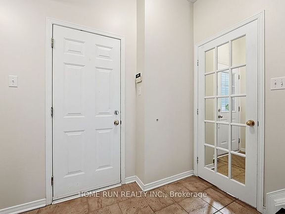 5th image of 37 Tobermory Cres
